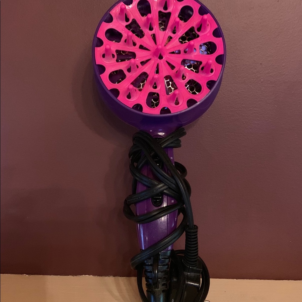 Hairdryer